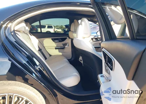 2022 Mercedes-Benz C 300 Sedan from USA, damaged, VIN W1KAF4GBXNR016121